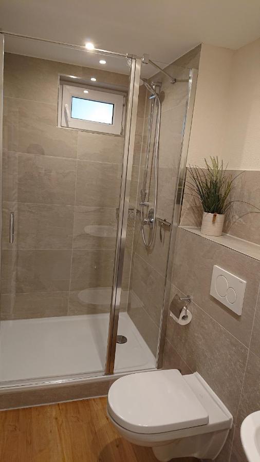 Gemuetliche Ferienwohnung Am Ortsrand Kreuzwertheim エクステリア 写真